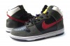 Filename=nike-sb-dunk-boba-fett-gold-rail.jpg
Filesize=34KiB
Dimensions=500x334
Date added=Oct 10, 2009 nike-sb-dunk-boba-fett-gold-rail.jpg