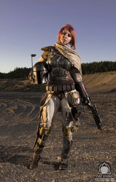 SugarBot Cosplay as Mythos Boba Fett  